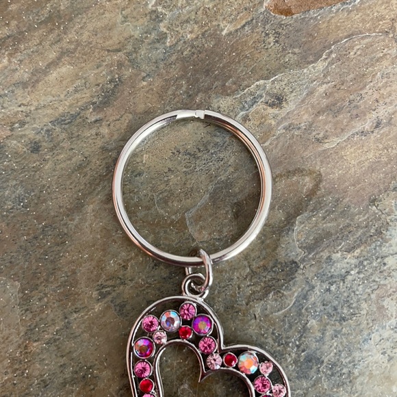 NWT Double Heart Crystal Charm Key Chain - Picture 3 of 5